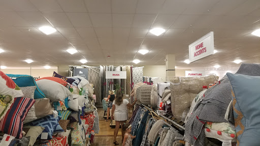 Department Store «HomeGoods», reviews and photos, 431 Commerce Dr, Victor, NY 14564, USA