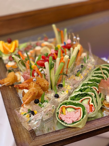 Caterer «Lone Tree Manor Banquet Hall & Catering», reviews and photos, 7730 N Milwaukee Ave, Niles, IL 60714, USA