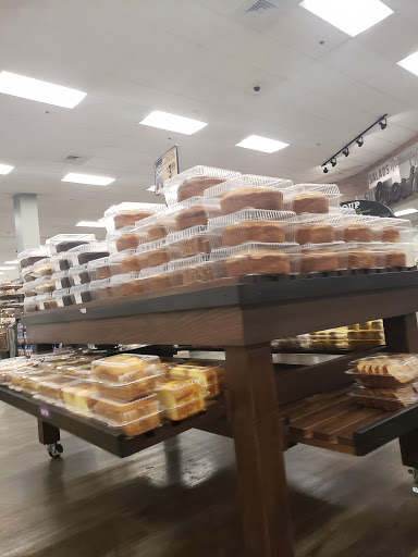 Grocery Store «ShopRite of Spotswood», reviews and photos, 380 Summerhill Rd, Spotswood, NJ 08884, USA