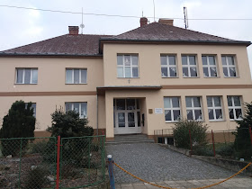 Základní Škola A Mateřská Škola, Černčice, Okres Náchod