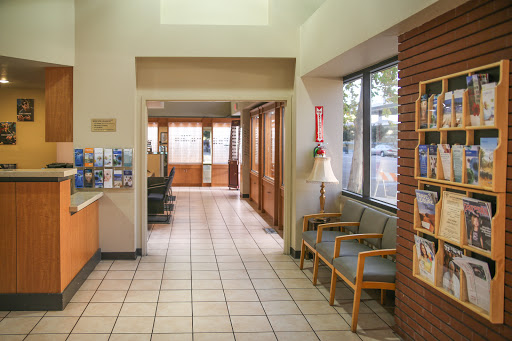 Ophthalmologist «Zeiter Eye Medical Group Inc», reviews and photos, 255 E Weber Ave, Stockton, CA 95202, USA
