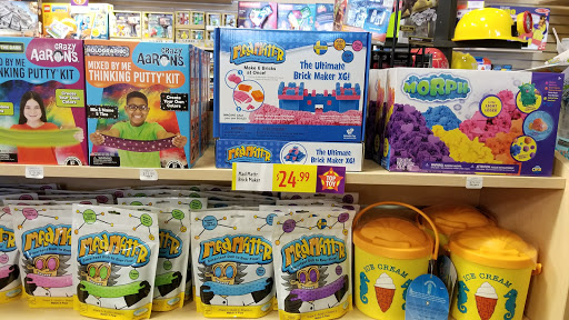 Toy Store «Learning Express Toys & Gifts», reviews and photos, 9660 Falls of Neuse Rd #130, Raleigh, NC 27615, USA