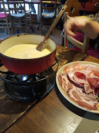 Raclette du Restaurant français La Godille à La Plagne-Tarentaise - n°2