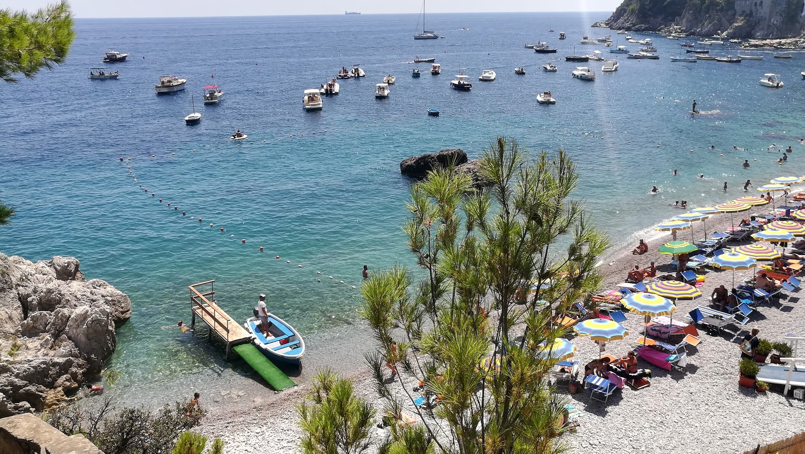 Foto di Spiaggia della Vite con molto pulita livello di pulizia