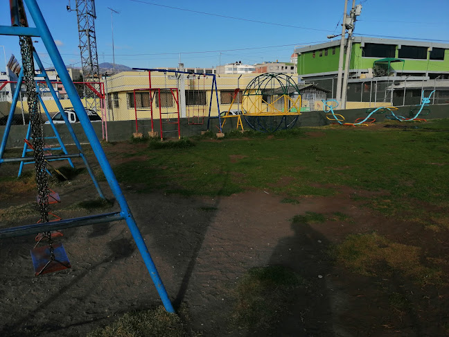 Unidad Educativa Liceo Policial Chimborazo - Riobamba