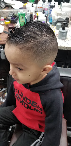 Barber Shop «J J Barber Shop», reviews and photos, 5905 W Bell Rd # 3, Glendale, AZ 85308, USA