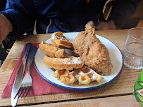 Plats et boissons du Restaurant de cuisine américaine moderne Gumbo Yaya Chicken and Waffles à Paris - n°11