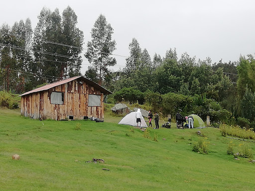 La Chala Guatavita Zona De Camping - Restaurante campestre.