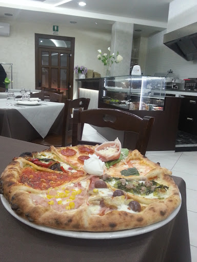 Power Lunch in Lusciano, Provincia di Caserta