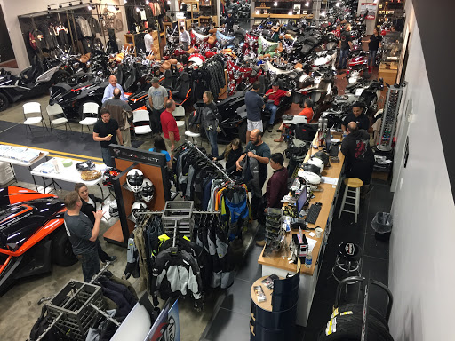 Motorcycle Dealer «BMW, Indian, and Slingshot Woodlands», reviews and photos, 198 Ed English Dr, Shenandoah, TX 77385, USA