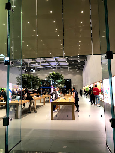 Computer Store «Apple Third Street Promenade», reviews and photos, 1415 3rd Street Promenade, Santa Monica, CA 90401, USA