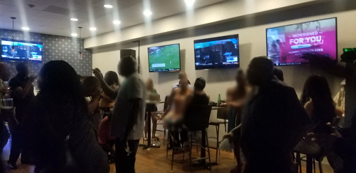 Bar «Bay Street Restaurant & Lounge», reviews and photos, 5910 Princess Garden Pkwy, Lanham, MD 20706, USA