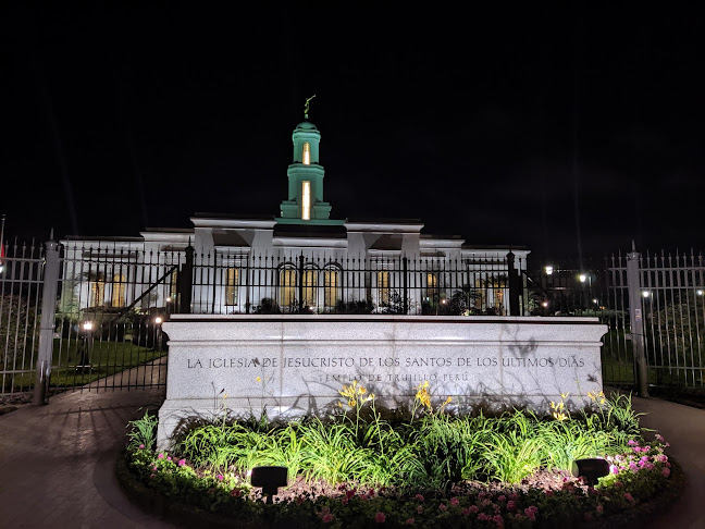 Opiniones de Templo de La Iglesia de Jesucristo de los Santos de los Ultimos Dias de Trujillo Perú en Huanchaco - Arquitecto