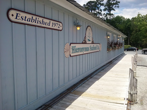 Seafood Restaurant «Hieronymus Seafood Restaurant & Oyster Bar», reviews and photos, 5035 Market St, Wilmington, NC 28405, USA