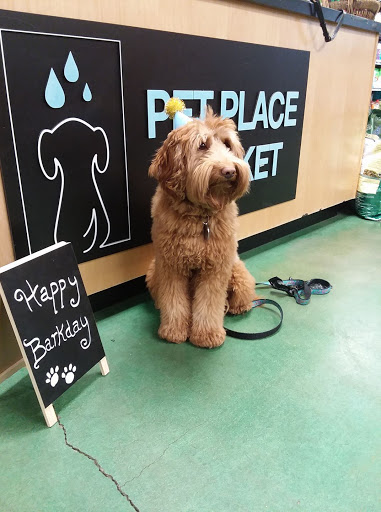 Pet Supply Store «Pet Place Market», reviews and photos, 213 Bendigo Blvd N #2, North Bend, WA 98045, USA