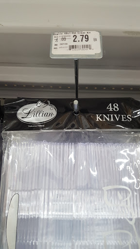 Discount Store «National Wholesale Liquidators», reviews and photos, 725 William T Morrissey Blvd, Dorchester, MA 02122, USA