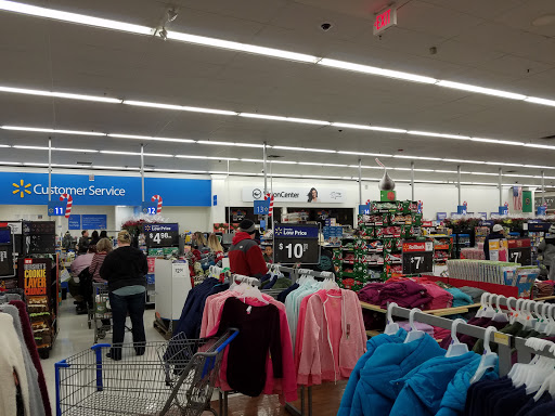 Department Store «Walmart Supercenter», reviews and photos, 310 31st Ave SE, Puyallup, WA 98374, USA