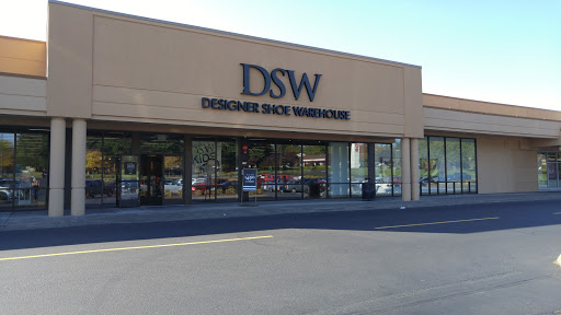 Shoe Store «DSW Designer Shoe Warehouse», reviews and photos, 2915 Harrison Ave NW, Olympia, WA 98502, USA