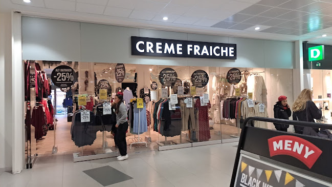 Jonglere stavelse beskytte 5 anmeldelser af Creme Fraiche (Tøjbutik) i Svenstrup (Nordjylland)