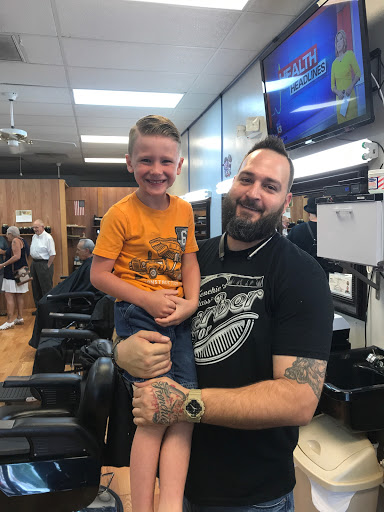 Barber Shop «Frenchie’s Classic Barbershop», reviews and photos, 3781 S Nova Rd A, Port Orange, FL 32127, USA