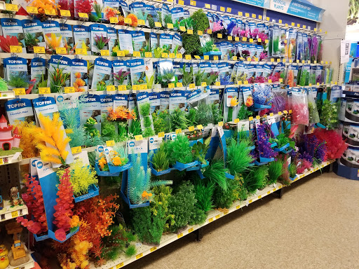 Pet Supply Store «PetSmart», reviews and photos, 2317 W Lincoln St, Harlingen, TX 78552, USA