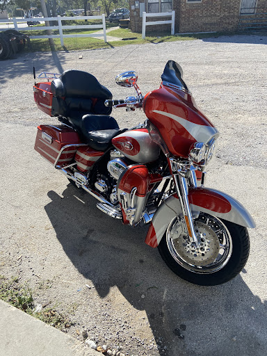 Motorcycle Dealer «American Motorcycle Trading Company», reviews and photos, 2925 E Division St, Arlington, TX 76011, USA