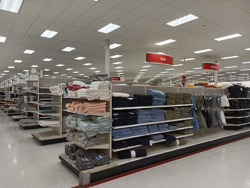 Department Store «Target», reviews and photos, 6850 Ridge Rd, Parma, OH 44129, USA