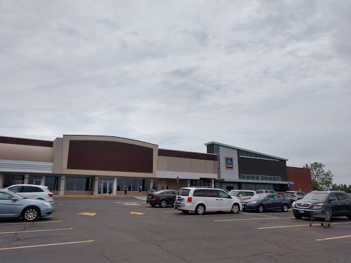 Supermarket «ALDI», reviews and photos, 1248 S Broad St, Wallingford, CT 06492, USA