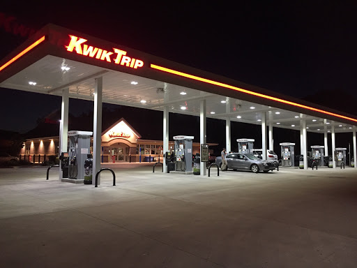 Convenience Store «Kwik Trip #219», reviews and photos, 710 Williams St, Lake Geneva, WI 53147, USA