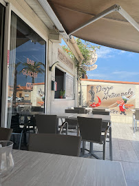 Atmosphère du Restaurant Le café du su à Sainte-Marie-la-Mer - n°2