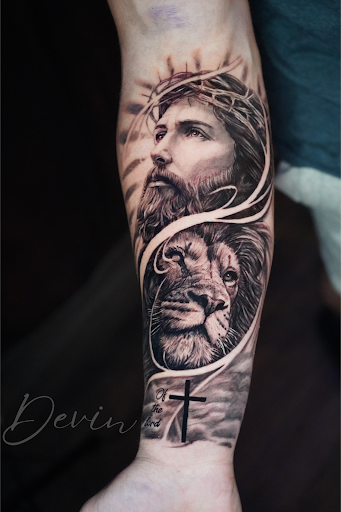 Explore live your dash tattoo ideas, creative tattoo ideas in North Brunswick, available at Orpheus Tattoo Studio