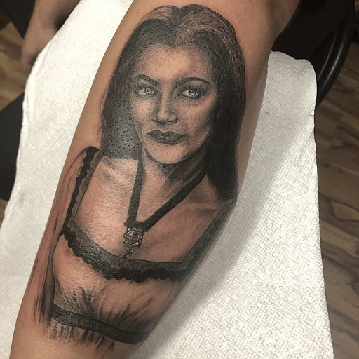 Tattoo Shop «Thistle and Pearl Tattoo», reviews and photos, 107 Merrimon Ave #310, Asheville, NC 28801, USA