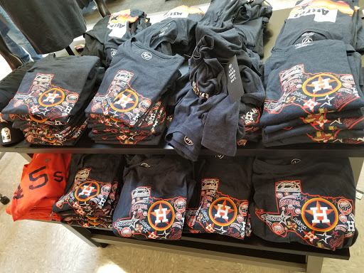 Sporting Goods Store «Academy Sports + Outdoors», reviews and photos, 1461 Spring Cypress Rd, Spring, TX 77373, USA