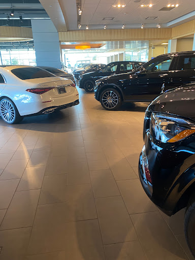 Mercedes Benz Dealer «Park Place Motorcars Mercedes-Benz Grapevine», reviews and photos, 1300 Texan Trail, Grapevine, TX 76051, USA