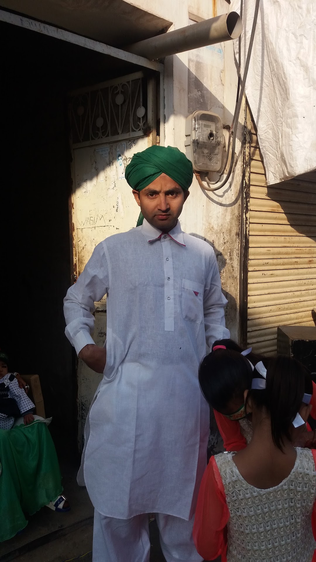 सादिक किराना स्टोर