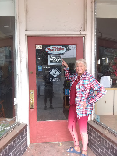 Dingle's Of Dayton True Value