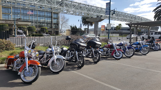 Harley-Davidson Dealer «Oakland Harley-Davidson», reviews and photos, 151 Hegenberger Rd, Oakland, CA 94621, USA