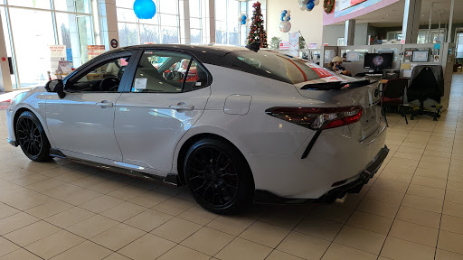 Car Dealer «Colonial Toyota», reviews and photos, 550 George Washington Hwy, Smithfield, RI 02917, USA