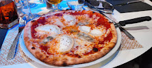 Pizza du Pizzeria La Felicita à Saint-Grégoire - n°4