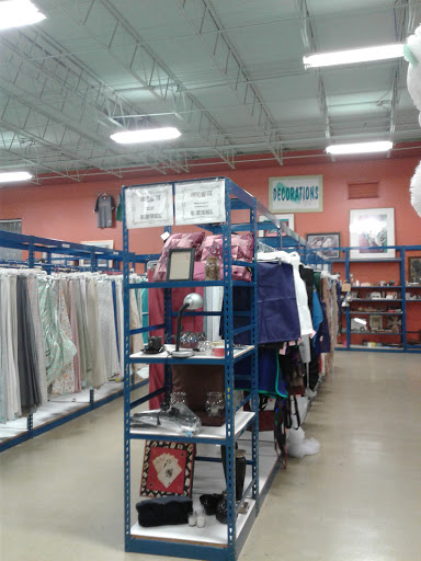 Thrift Store «Community Thrift Stores», reviews and photos, 1047 SE Military Dr, San Antonio, TX 78214, USA