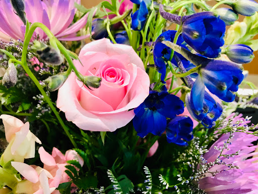 Florist «Flowers With Grace», reviews and photos, 9253 Magnolia Ave, Riverside, CA 92503, USA