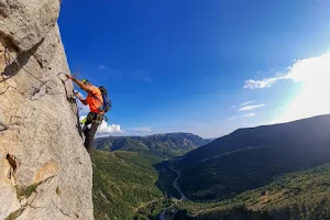 Catalonia Adventures - Guies de muntanya i barrancs image