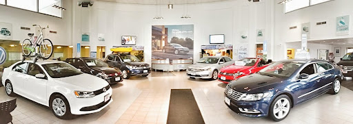Volkswagen Dealer «Larry Roesch Volkswagen», reviews and photos, 313 W Grand Ave, Bensenville, IL 60106, USA