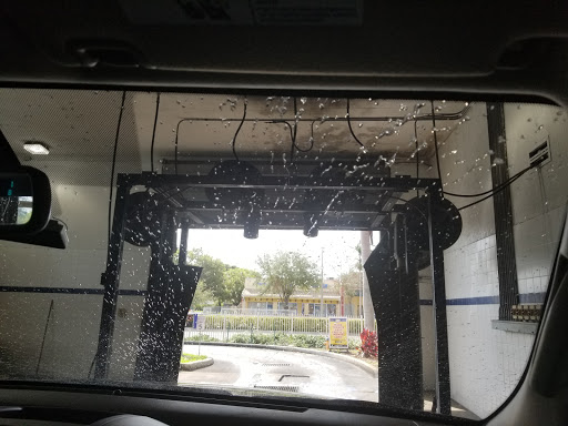 Car Wash «Zips Car Wash», reviews and photos, 17551 NW 27th Ave, Miami Gardens, FL 33056, USA