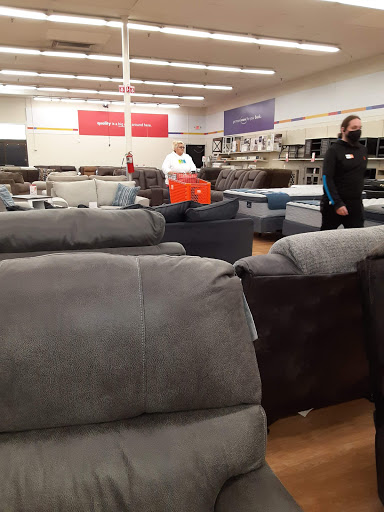 Discount Store «Big Lots», reviews and photos, 15 E 6th St, Bellevue, KY 41073, USA