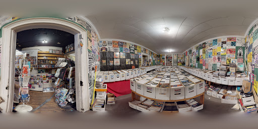 Comic Book Store «Bizarro-Wuxtry Comics, Toys, & Stuff», reviews and photos, 225 College Ave, Athens, GA 30601, USA