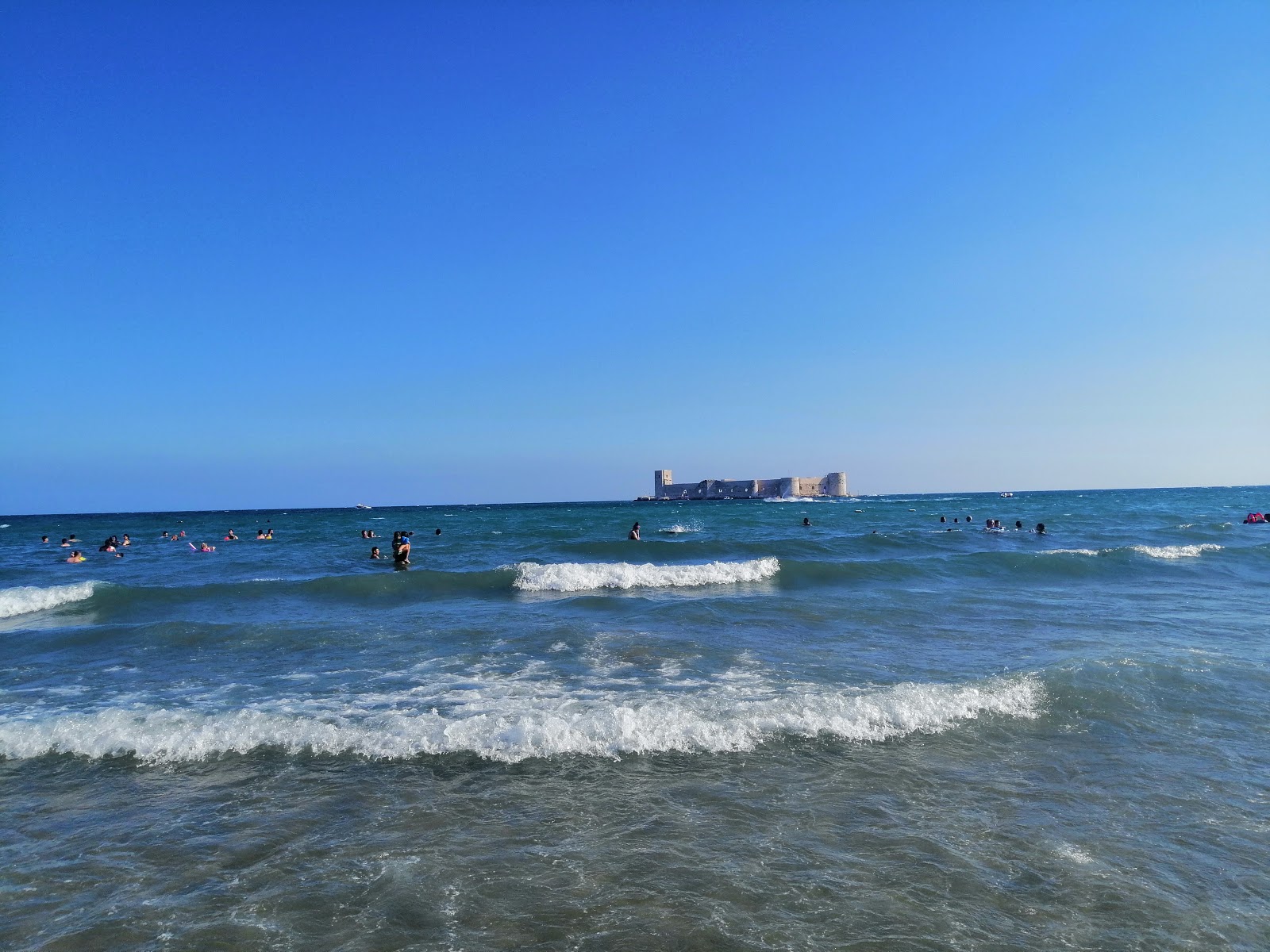 Foto van Korykos beach met kleine baai