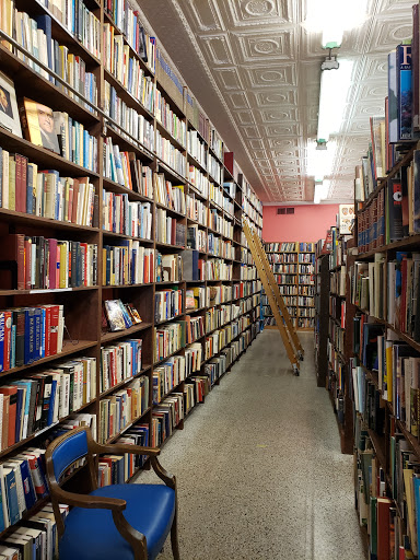Used Book Store «Caveat Emptor Used Books», reviews and photos, 112 N Walnut St, Bloomington, IN 47404, USA