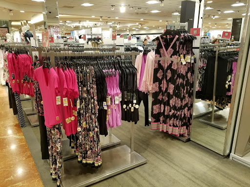 Shopping Mall «Willowbrook Mall», reviews and photos, 1400 Willowbrook Mall, Wayne, NJ 07470, USA