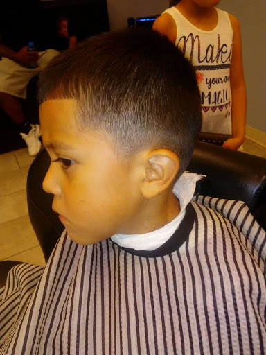 Barber Shop «Flatliners Barbershop», reviews and photos, 11700 Princeton Pike, Cincinnati, OH 45246, USA